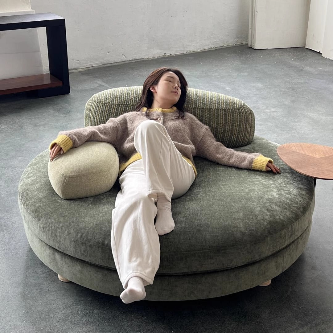 Modern Circular Lounge Sofa With Built In Side Table