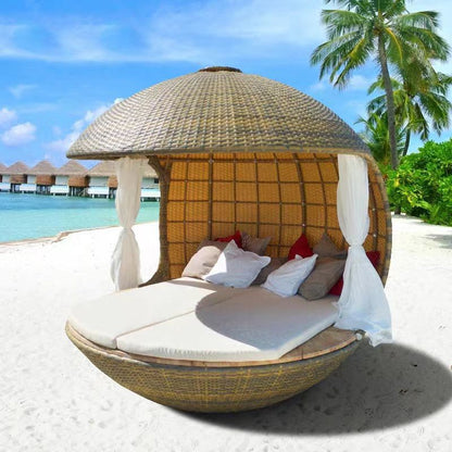Luxury Outdoor Rattan Daybed Pod with Canopy