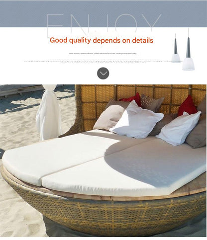 Luxury Outdoor Rattan Daybed Pod with Canopy