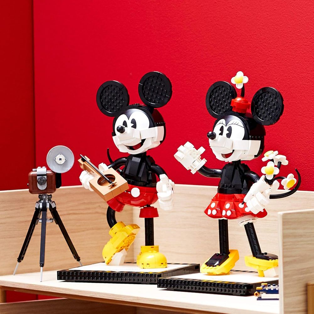 LEGO 43179 Disney Mickey Mouse & Minnie Mouse Building Blocks Set 5