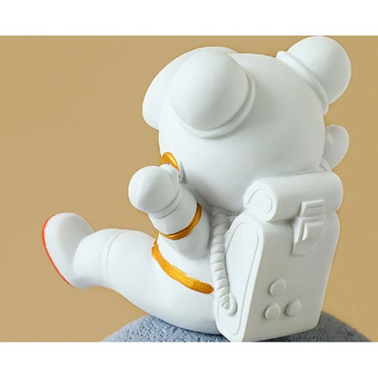Space Man Holder 3